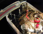 ミクロの装置で血液凝固を再現