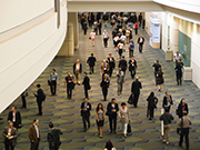 新規抗不整脈薬celivaroneは，心室性不整脈患者の植込み型除細動器作動と突然死を抑制できず